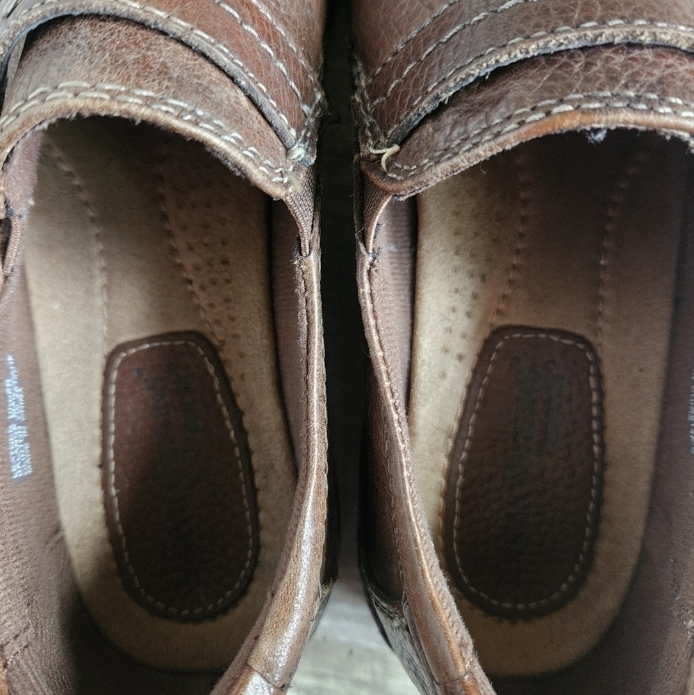 Earth Origins Leather Loafers - Picture 12 of 16